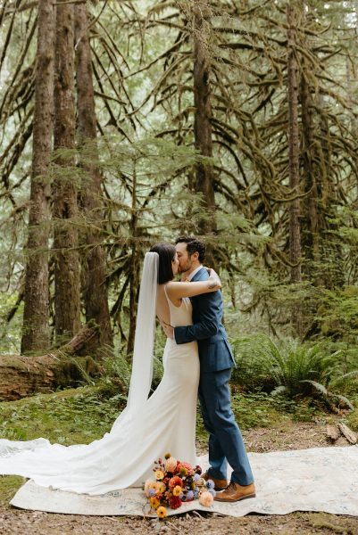 Oregon forest elopement