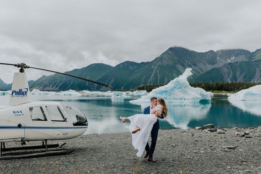 alaska elopement photographer iceberg seward alaska helicopter wedding