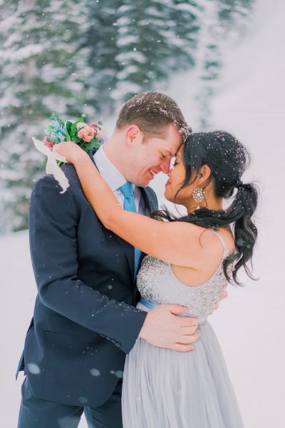 Winter elopement in Rocky Mountain National Park.