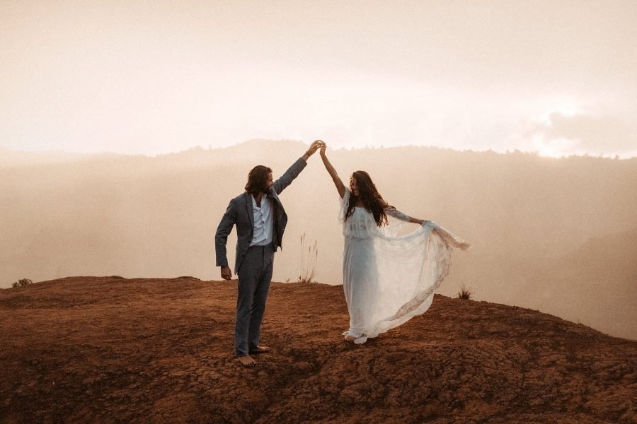 Kauai Elopement Photographer