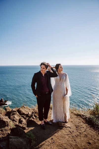 Oregon coast cliffside adventure elopement