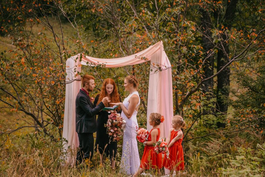 Traverse City elopement photographer