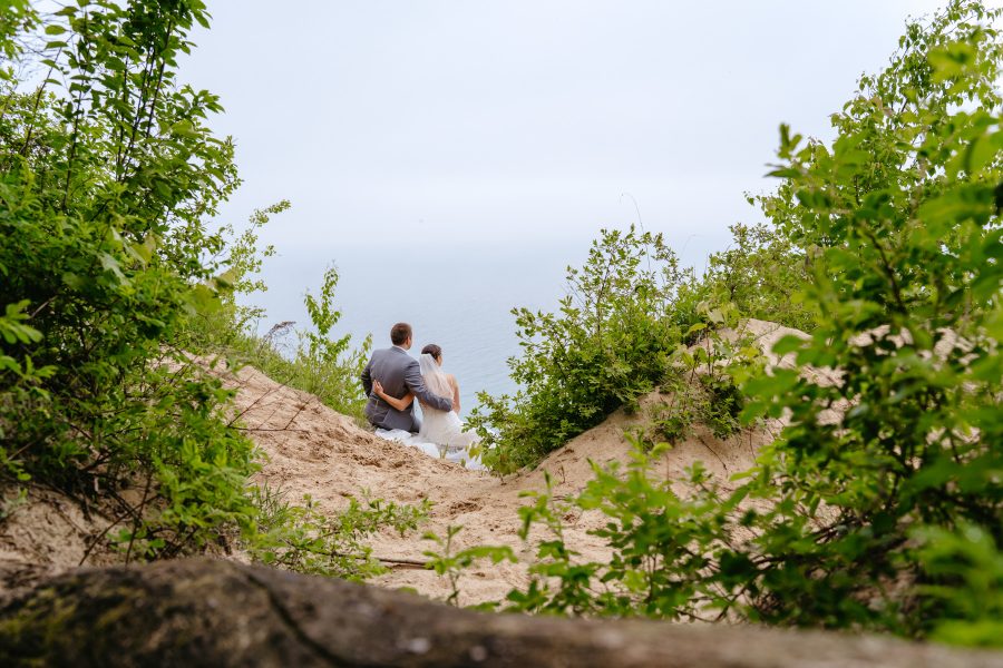 Pyramid Point Elopement Photographer