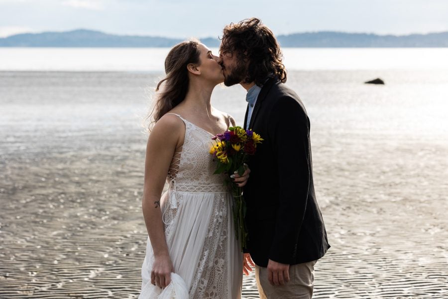 Seattle elopement at Discovery Park