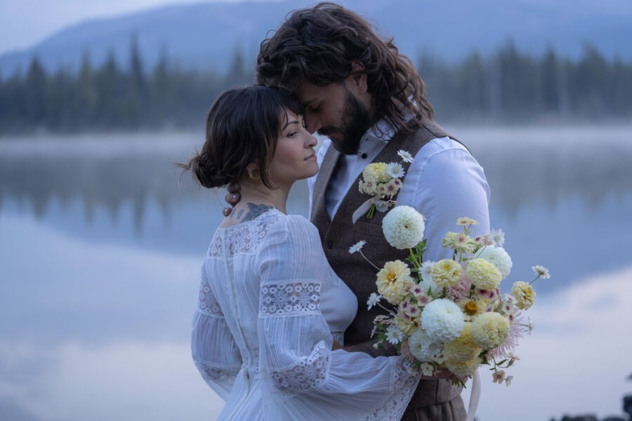 Sparks Lake Bend Oregon Sunrise Elopement