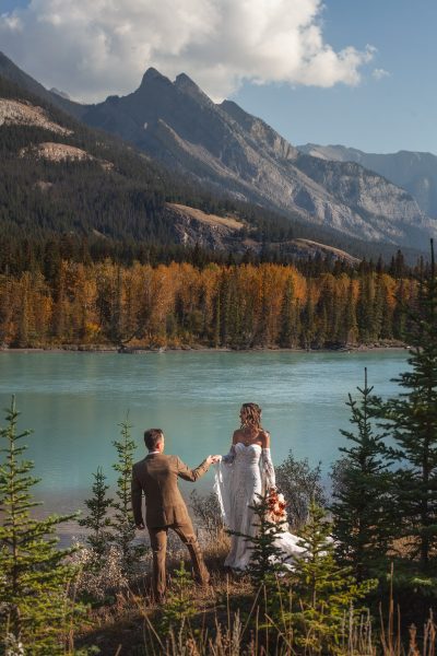 Bride and groom eloping at athabasca day use area in Jasper