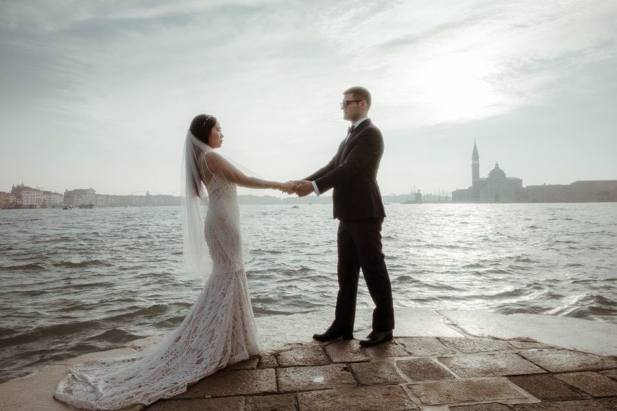 Couple getting married in Venice