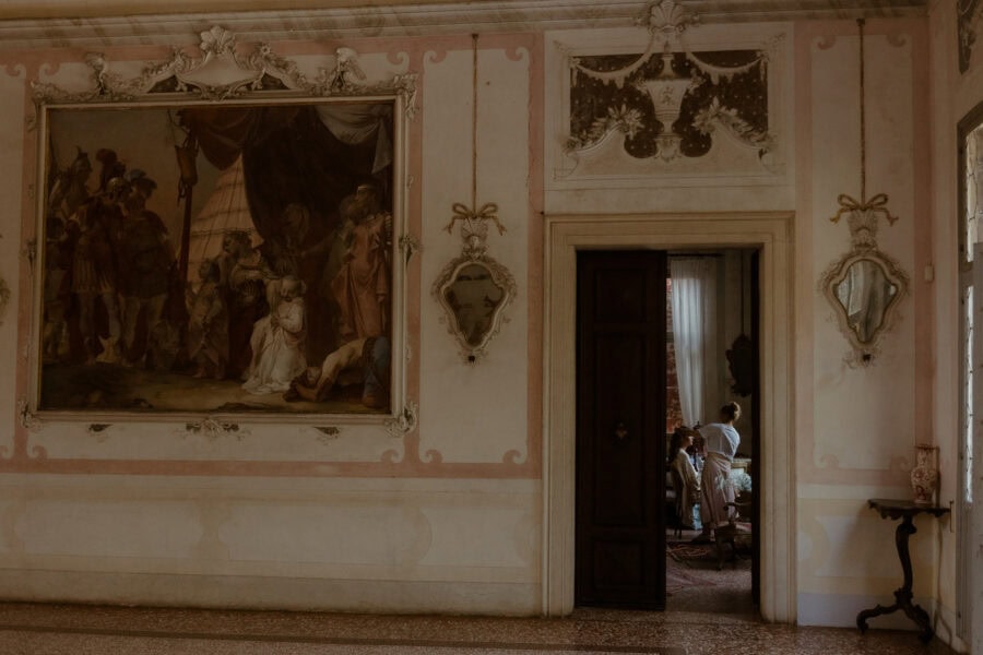 preparation of the bride
