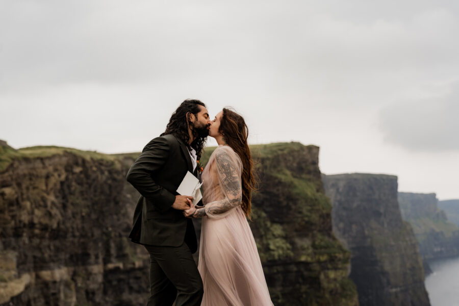 Jennifer Gruenauer Ireland Elopement Photographer Cliffs of Moher