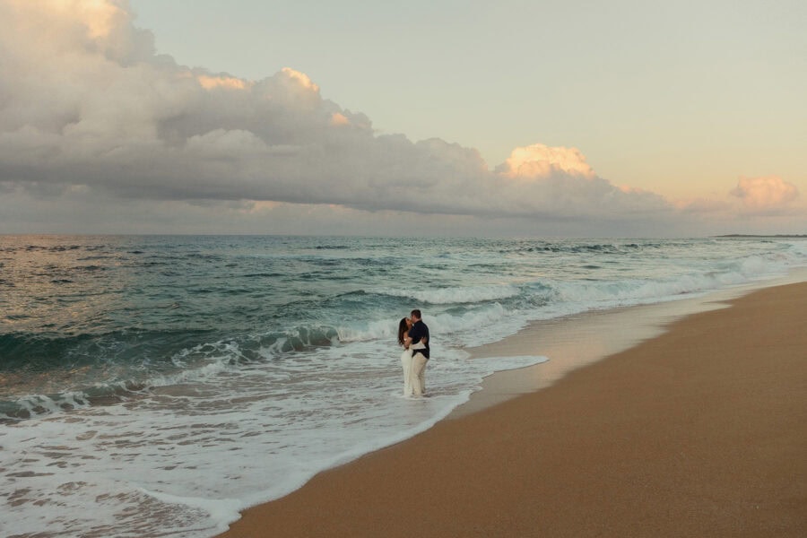 Beach elopement in San Juan for wedding day
