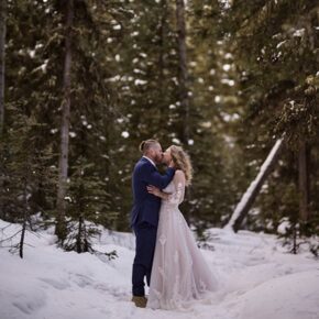 Winter Wonderland Elopement – Yellowstone National Park