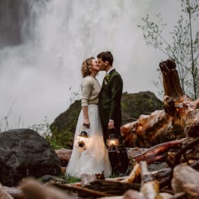 Mist + Moss – A Magical Snoqualmie Falls Elopement